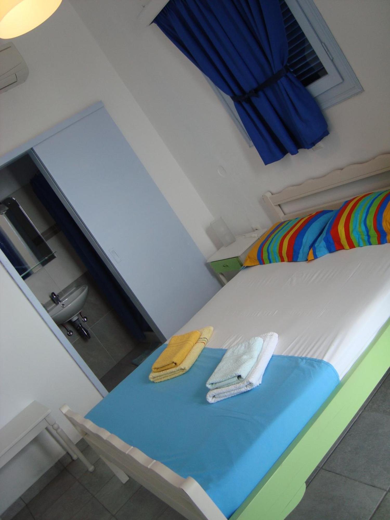 Hotel Katerina Piso Livadi Esterno foto
